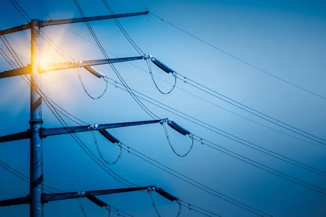 Sistema de gestão de energia elétrica.